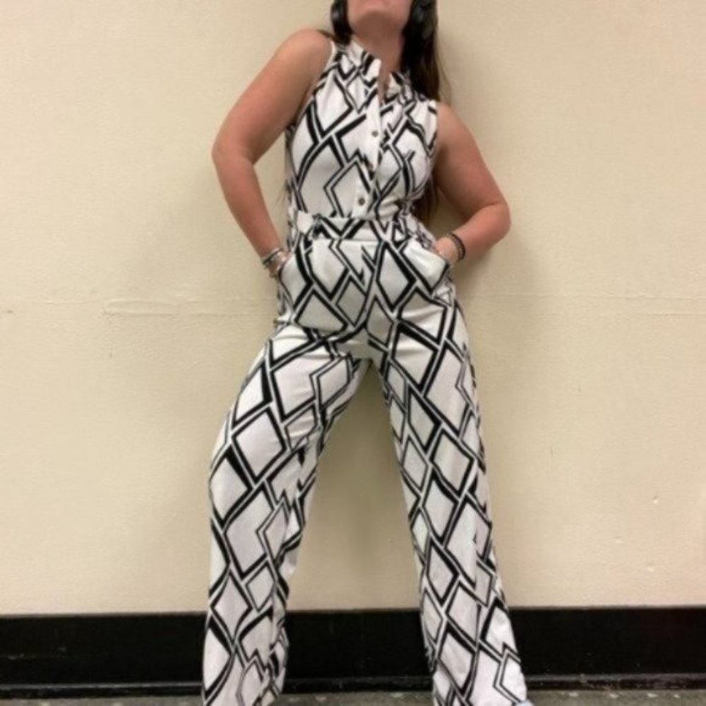 PRICE FIRM Vintage Black White Printed Jumpsuit | Size S/M - Picture 14 of 14